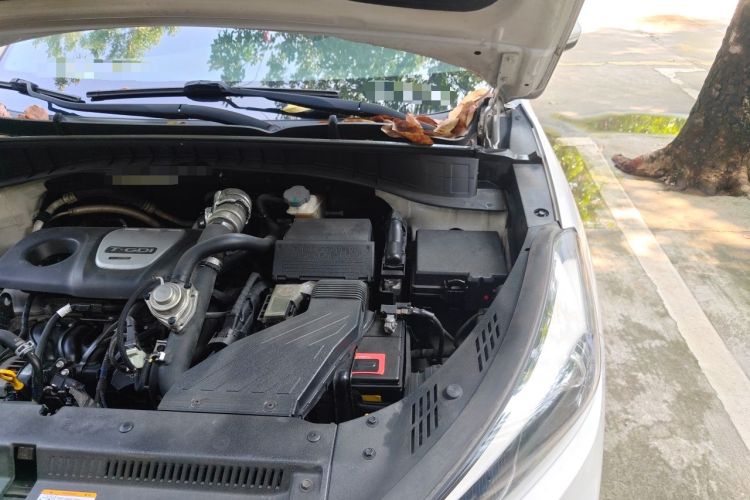 Used Hyundai Tucson 2015 1.6T Dual-Clutch Two-Wheel-Drive Smart Model Engine Bay Left