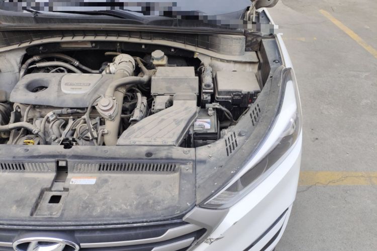 Used Hyundai Tucson 2015 1.6T Dual-Clutch Two-Wheel-Drive Smart Model Engine Bay Left