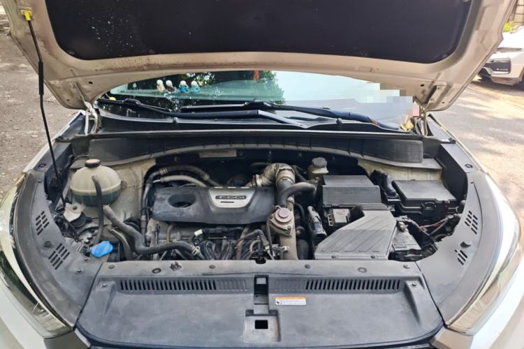 Used Hyundai Tucson 2015 1.6T Dual-Clutch Two-Wheel-Drive Smart Model Engine Bay