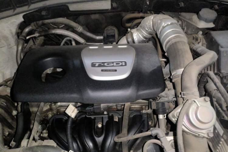 Used Hyundai Tucson 2015 1.6T Dual-Clutch Two-Wheel-Drive Leading Model Engine Bay