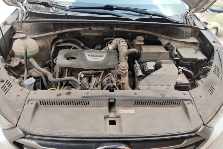 Used Hyundai Tucson 2015 1.6T Dual-Clutch Two-Wheel-Drive Smart Model Engine Bay
