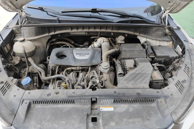 Used Hyundai Tucson 2015 1.6T Dual-Clutch Two-Wheel-Drive Smart Model Engine Bay