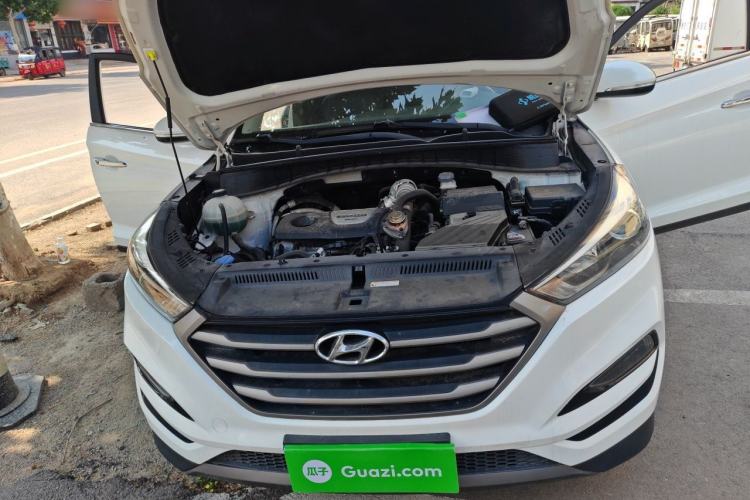 Used Hyundai Tucson 2015 1.6T Dual-Clutch Two-Wheel-Drive Smart Model Engine Bay