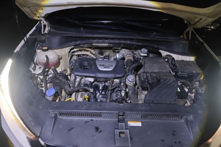 Used Hyundai Tucson 2015 1.6T Dual-Clutch Two-Wheel-Drive Smart Model Engine Bay