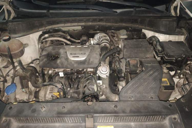 Used Hyundai Tucson 2015 1.6T Dual-Clutch Two-Wheel-Drive Smart Model Engine Bay