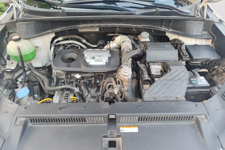 Used Hyundai Tucson 2015 1.6T Dual-Clutch All-Wheel-Drive Premium Model Engine Bay