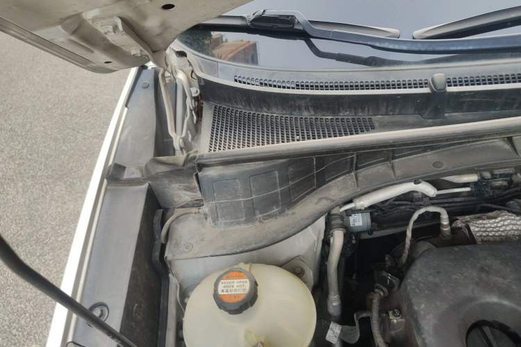 Used Hyundai Tucson 2015 1.6T Dual-Clutch Two-Wheel-Drive Smart Model Engine Bay Right