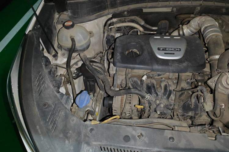 Used Hyundai Tucson 2015 1.6T Dual-Clutch Two-Wheel-Drive Smart Model Engine Bay Right