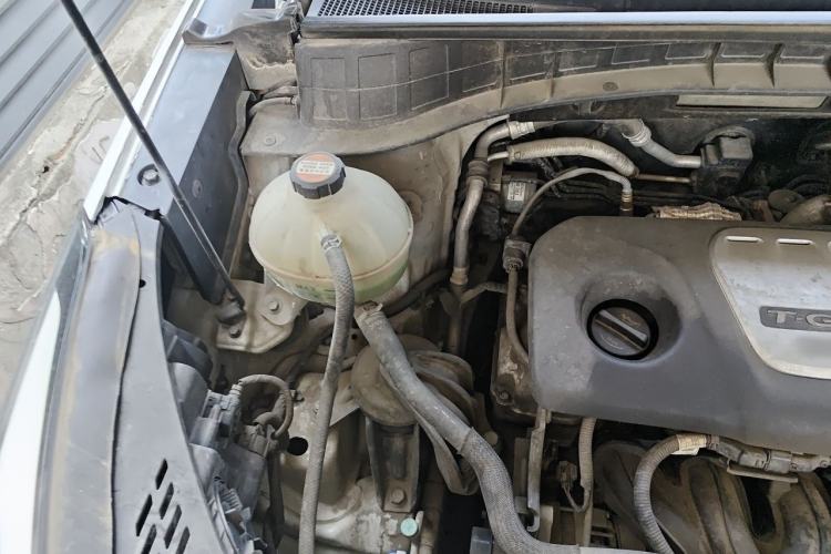 Used Hyundai Tucson 2015 1.6T Dual-Clutch Two-Wheel-Drive Smart Model Engine Bay Right