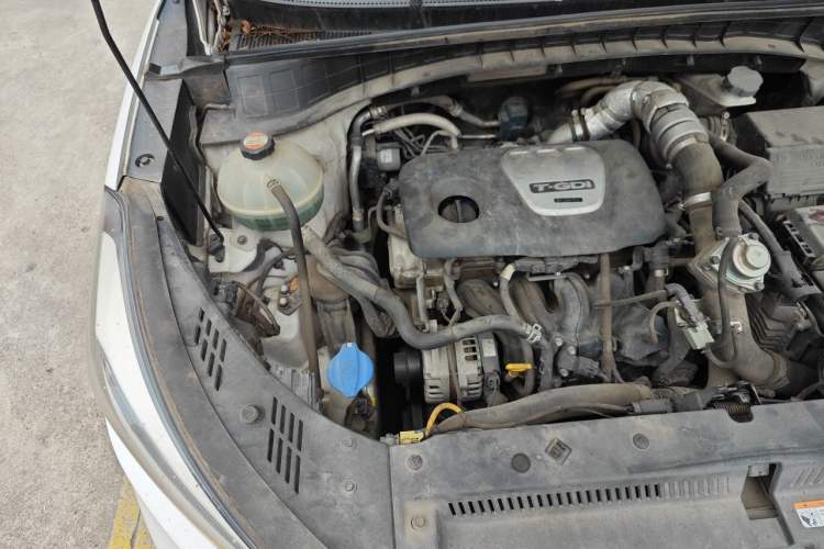 Used Hyundai Tucson 2015 1.6T Dual-Clutch Two-Wheel-Drive Smart Model Engine Bay Right