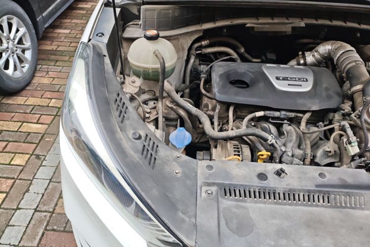 Used Hyundai Tucson 2015 1.6T Dual-Clutch Two-Wheel-Drive Smart Model Engine Bay Right