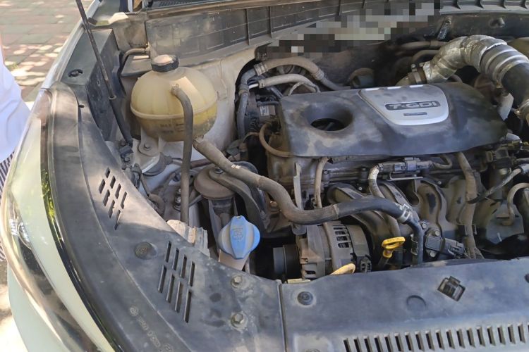 Used Hyundai Tucson 2015 1.6T Dual-Clutch Two-Wheel-Drive Smart Model Engine Bay Right