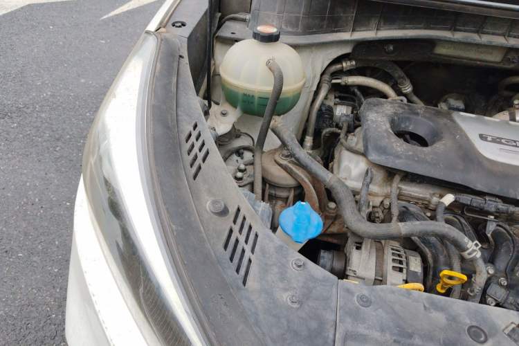 Used Hyundai Tucson 2015 1.6T Dual-Clutch Two-Wheel-Drive Smart Model Engine Bay Right