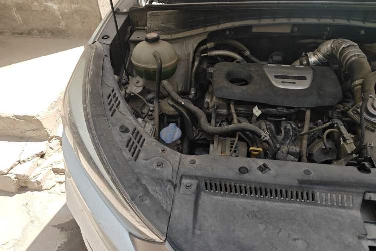 Used Hyundai Tucson 2015 1.6T Dual-Clutch Two-Wheel-Drive Smart Model Engine Bay Right