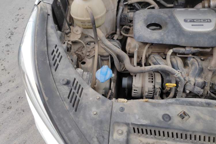 Used Hyundai Tucson 2015 1.6T Dual-Clutch Two-Wheel-Drive Smart Model Engine Bay Right