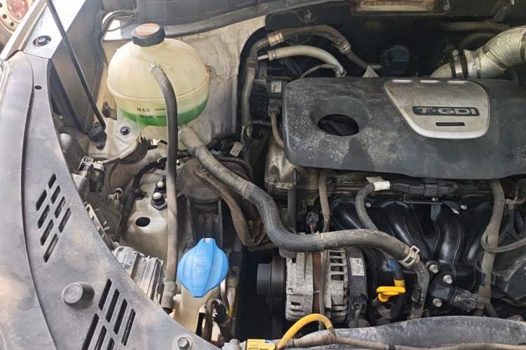 Used Hyundai Tucson 2015 1.6T Dual-Clutch Two-Wheel-Drive Smart Model Engine Bay Right