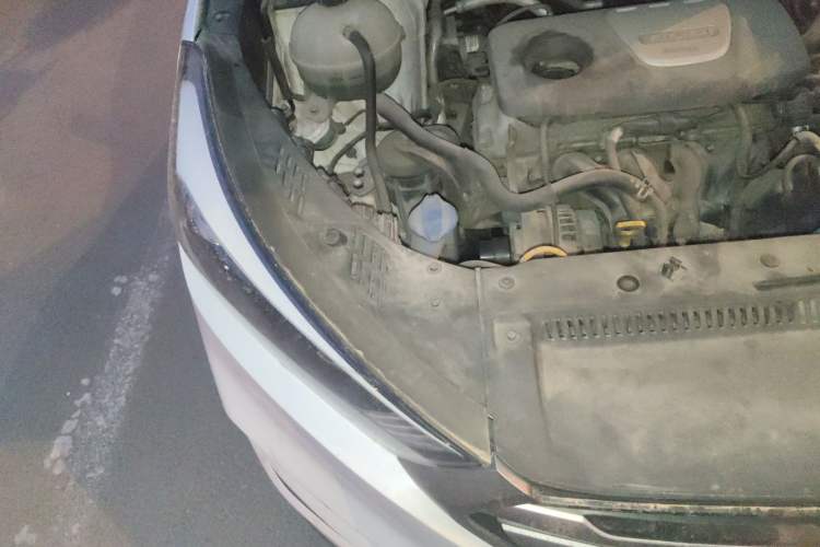 Used Hyundai Tucson 2015 1.6T Dual-Clutch Two-Wheel-Drive Smart Model Engine Bay Right