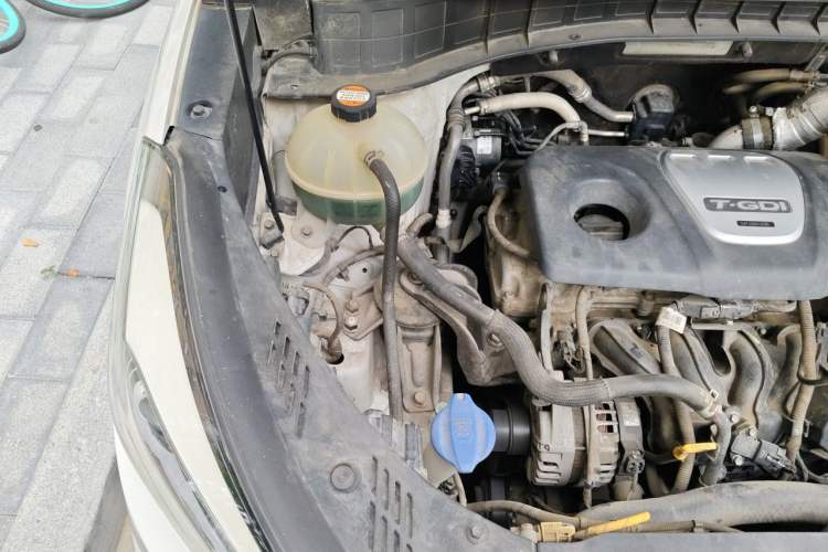 Used Hyundai Tucson 2015 1.6T Dual-Clutch Two-Wheel-Drive Smart Model Engine Bay Right