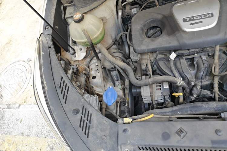 Used Hyundai Tucson 2015 1.6T Dual-Clutch Two-Wheel-Drive Smart Model Engine Bay Right