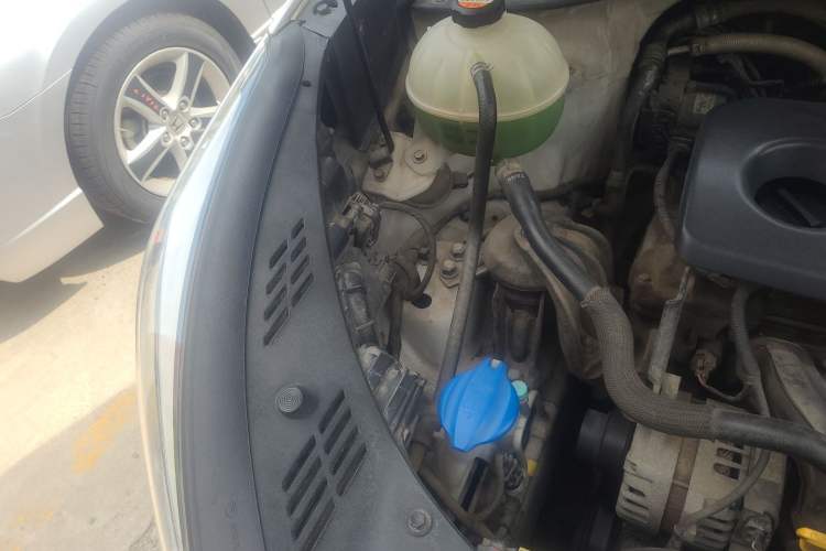 Used Hyundai Tucson 2015 1.6T Dual-Clutch Two-Wheel-Drive Smart Model Engine Bay Right