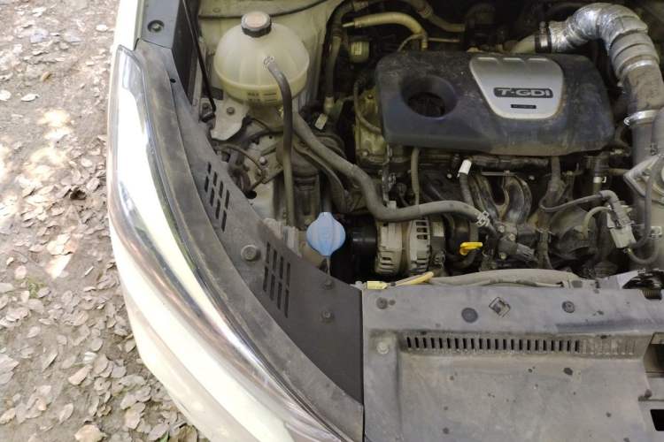 Used Hyundai Tucson 2015 1.6T Dual-Clutch Two-Wheel-Drive Smart Model Engine Bay Right
