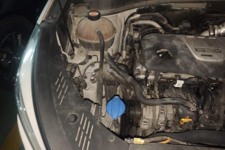 Used Hyundai Tucson 2015 1.6T Dual-Clutch Two-Wheel-Drive Smart Model Engine Bay Right