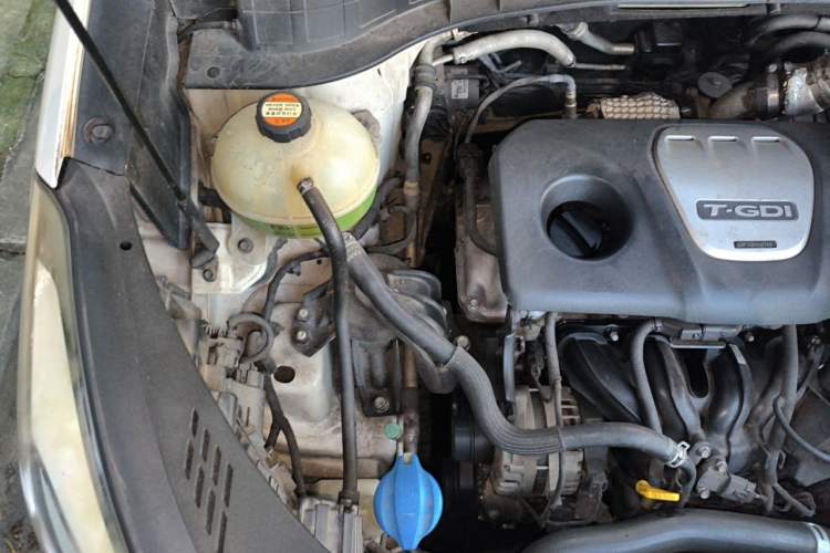 Used Hyundai Tucson 2015 1.6T Dual-Clutch Two-Wheel-Drive Leading Model Engine Bay Right