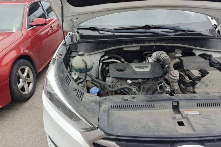 Used Hyundai Tucson 2015 1.6T Dual-Clutch Two-Wheel-Drive Smart Model Engine Bay Right