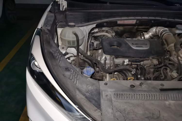 Used Hyundai Tucson 2015 1.6T Dual-Clutch Two-Wheel-Drive Smart Model Engine Bay Right