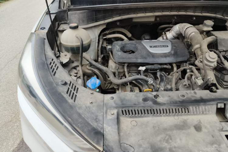 Used Hyundai Tucson 2015 1.6T Dual-Clutch Two-Wheel-Drive Smart Model Engine Bay Right