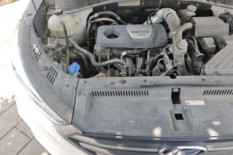 Used Hyundai Tucson 2015 1.6T Dual-Clutch Two-Wheel-Drive Smart Model Engine Bay Right