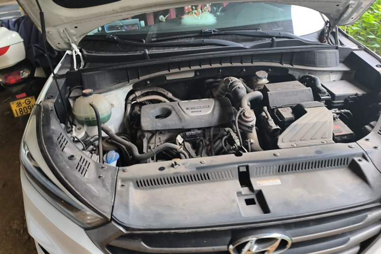 Used Hyundai Tucson 2015 1.6T Dual-Clutch Two-Wheel-Drive Smart Model Engine Bay Right