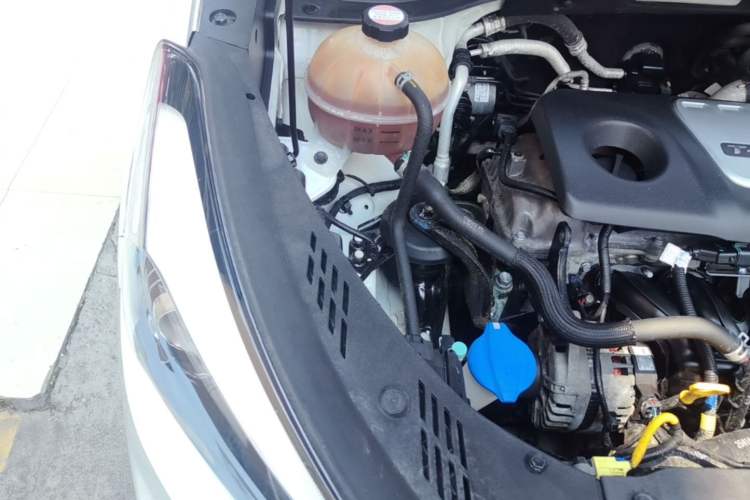 Used Hyundai Tucson 2015 1.6T Dual-Clutch Two-Wheel-Drive Smart Model Engine Bay Right