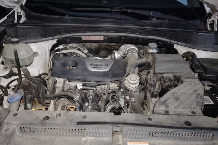 Used Hyundai Tucson 2015 1.6T Dual-Clutch Two-Wheel-Drive Smart Model Engine Bay