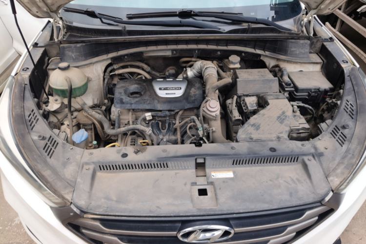 Used Hyundai Tucson 2015 1.6T Dual-Clutch Two-Wheel-Drive Smart Model Engine Bay