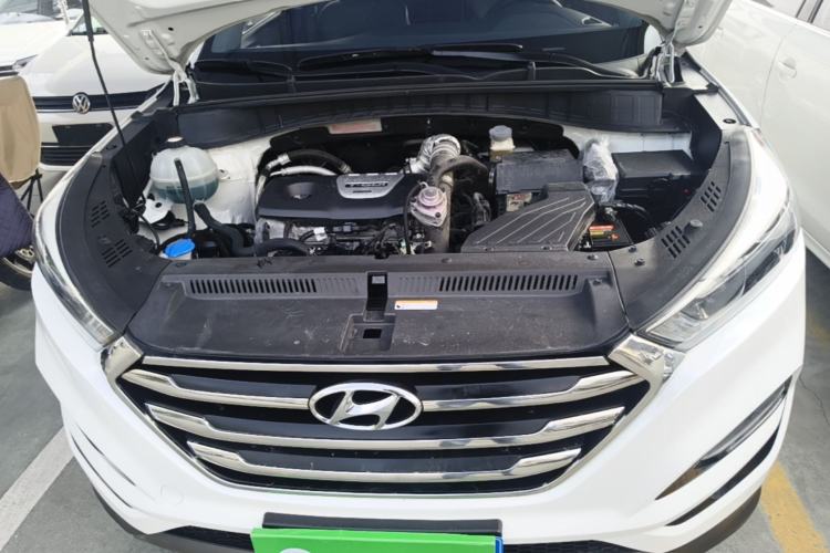 Used Hyundai Tucson 2015 1.6T Dual-Clutch Two-Wheel-Drive Smart Model Engine Bay