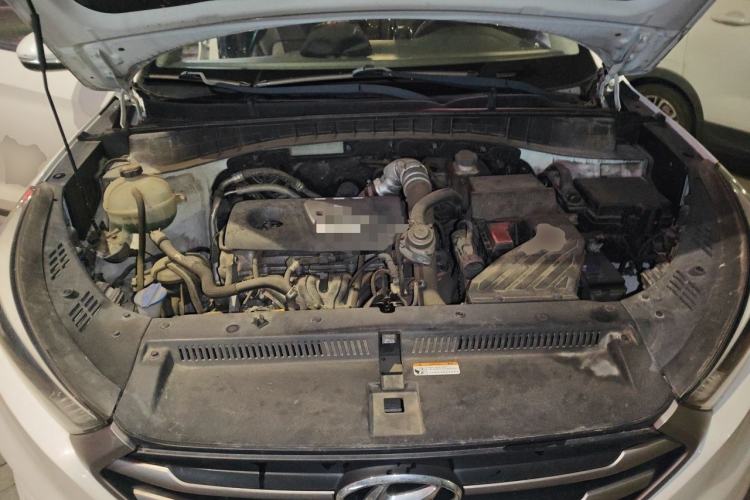 Used Hyundai Tucson 2015 1.6T Dual-Clutch Two-Wheel-Drive Smart Model Engine Bay