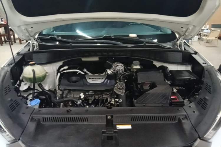 Used Hyundai Tucson 2015 1.6T Dual-Clutch Two-Wheel-Drive Smart Model Engine Bay