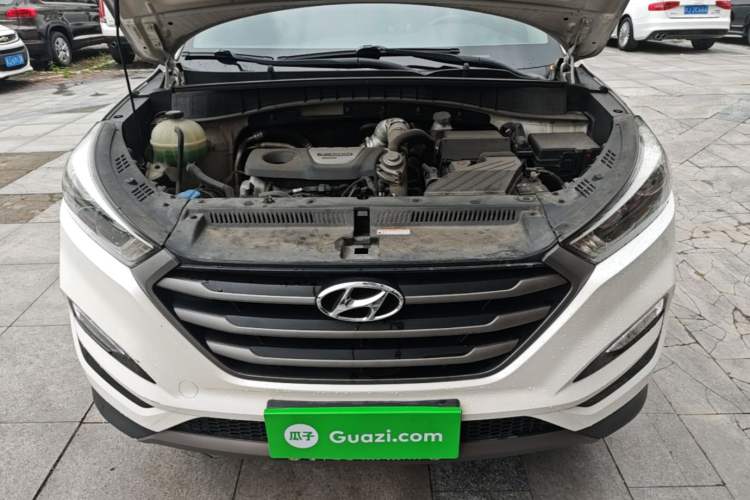 Used Hyundai Tucson 2015 1.6T Dual-Clutch Two-Wheel-Drive Smart Model Engine Bay