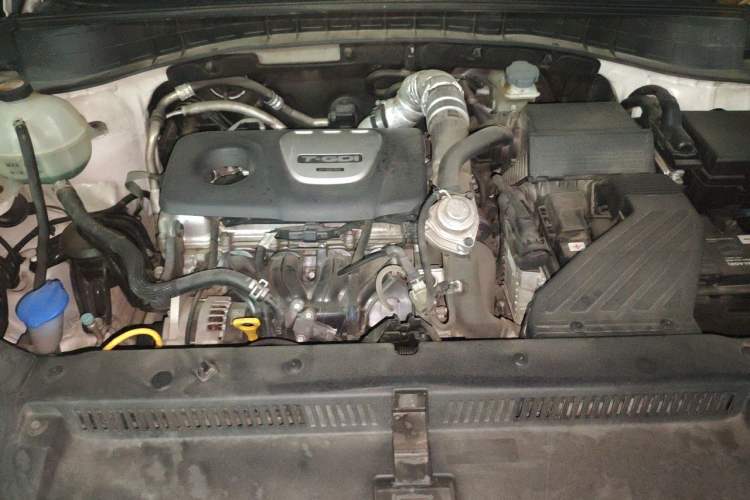 Used Hyundai Tucson 2015 1.6T Dual-Clutch All-Wheel-Drive Premium Model Engine Bay