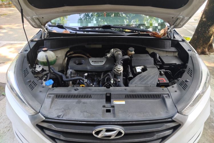 Used Hyundai Tucson 2015 1.6T Dual-Clutch Two-Wheel-Drive Smart Model Engine Bay