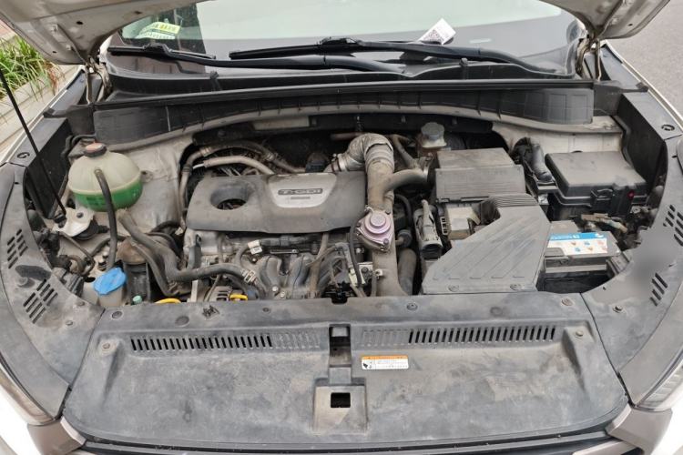 Used Hyundai Tucson 2015 1.6T Dual-Clutch Two-Wheel-Drive Leading Model Engine Bay