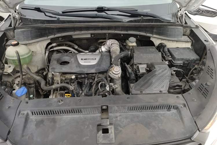 Used Hyundai Tucson 2015 1.6T Dual-Clutch Two-Wheel-Drive Smart Model Engine Bay