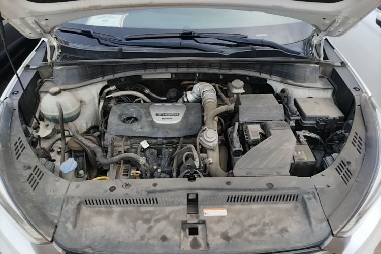 Used Hyundai Tucson 2015 1.6T Dual-Clutch Two-Wheel-Drive Smart Model Engine Bay