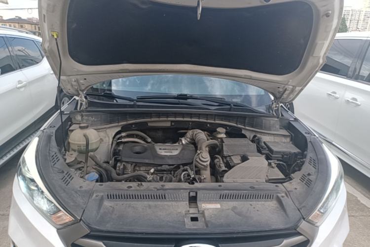 Used Hyundai Tucson 2015 1.6T Dual-Clutch Two-Wheel-Drive Smart Model Engine Bay