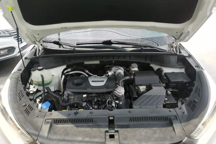 Used Hyundai Tucson 2015 1.6T Dual-Clutch Two-Wheel-Drive Smart Model Engine Bay