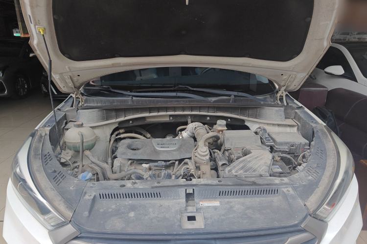 Used Hyundai Tucson 2015 1.6T Dual-Clutch Two-Wheel-Drive Smart Model Engine Bay
