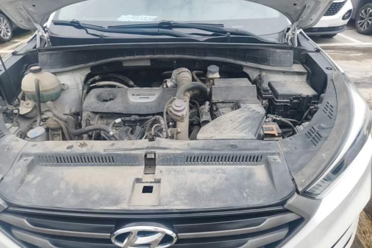 Used Hyundai Tucson 2015 1.6T Dual-Clutch Two-Wheel-Drive Smart Model Engine Bay
