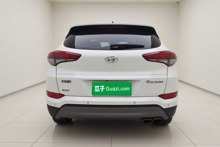 Used Hyundai Tucson 2015 1.6T Dual-Clutch Two-Wheel-Drive Leading Model Exterior 4