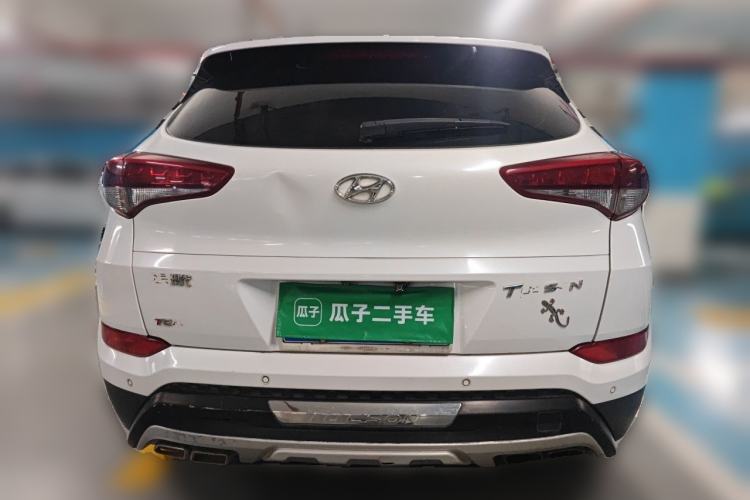 Used Hyundai Tucson 2015 1.6T Dual-Clutch Two-Wheel-Drive Leading Model Exterior 4